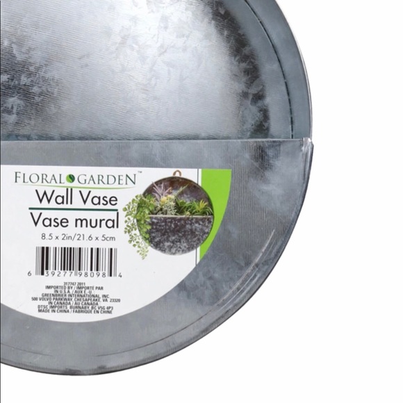 New Two Pack Floral DIY Garden Metal Hanging Wall Vases 8.5” - Picture 11 of 16